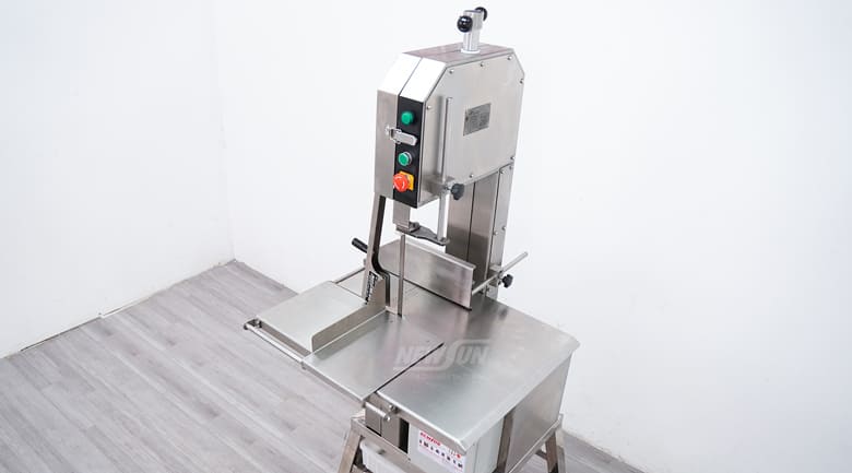 Tiêu chí chọn máy cắt xương ống, xương sườn cho quán phở