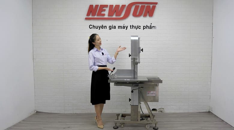 Máy cưa xương vỏ nhôm với thiết kế gọn nhẹ
