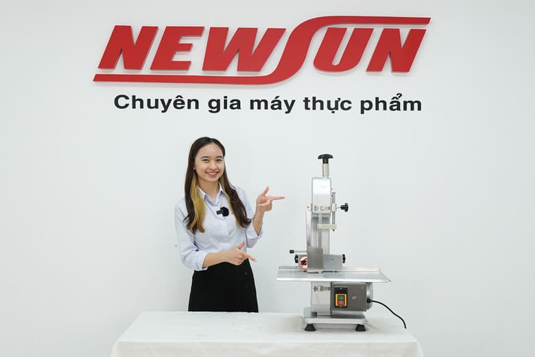 Hình ảnh thực tế máy cưa xương vỏ hợp kim nhôm J130