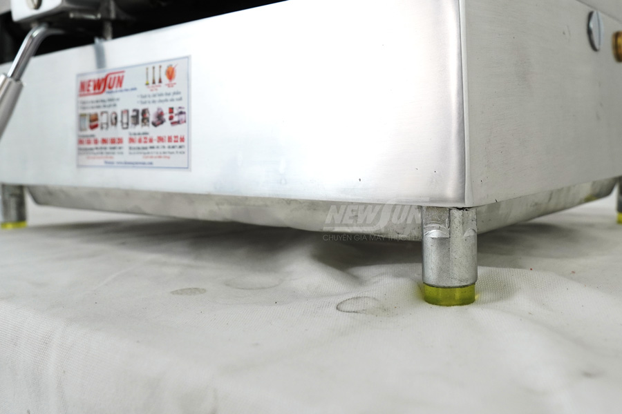 may-thai-thit-se-lanh-sl300bn-ban-cao-cap-1-13 may thai thit se lanh sl300bn ban cao cap 1 13