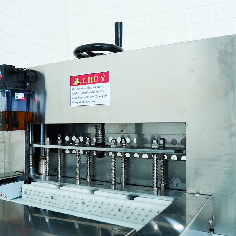 ava máy cắt thịt đông lạnh NS-CNC-4DTROLLS (4) ava may cat thit dong lanh NS CNC 4DTROLLS 4